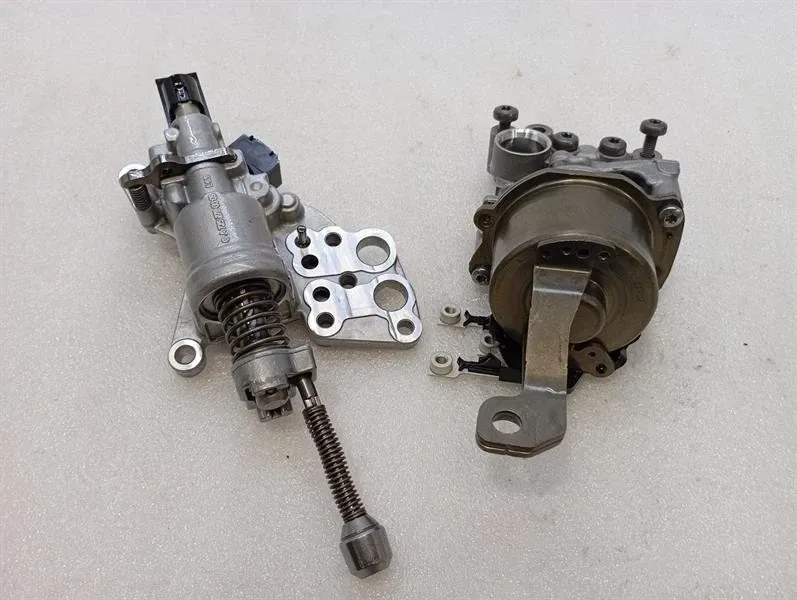 Mercedes C Class W205 Gearbox Oil Pump A7252709307 Transmission Oil Pump A7252701301