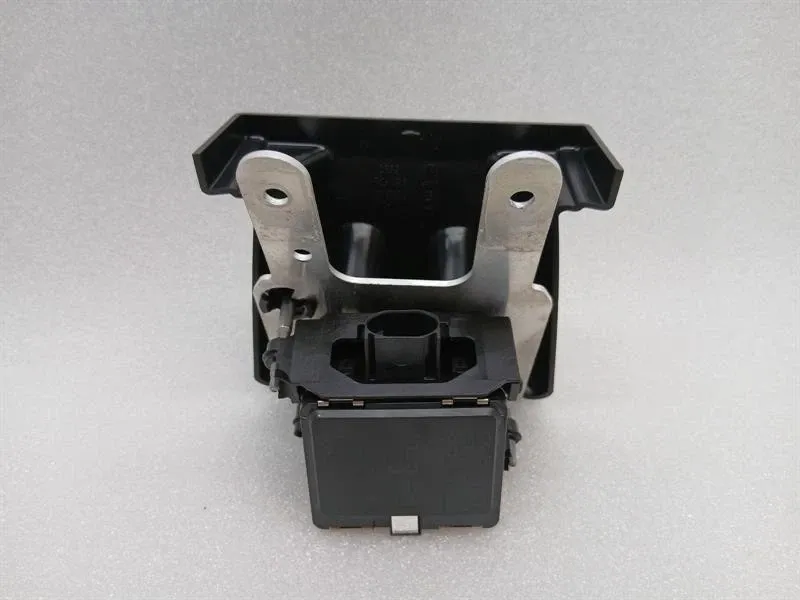 Ferrari 12 Cilindri F167 ADAS Radar Sensor 748869 Radar 843823 Distronic