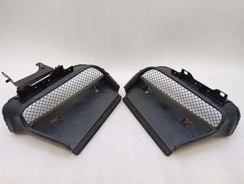 Ferrari 458 F142 Spider Rear Air Duct Grille Set 83002900 Air Duct Kit Grille