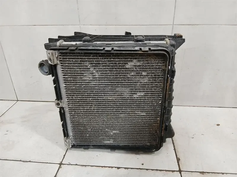 Porsche 911 991 Right Radiator Pack 99110613203 Right Radiator Pack
