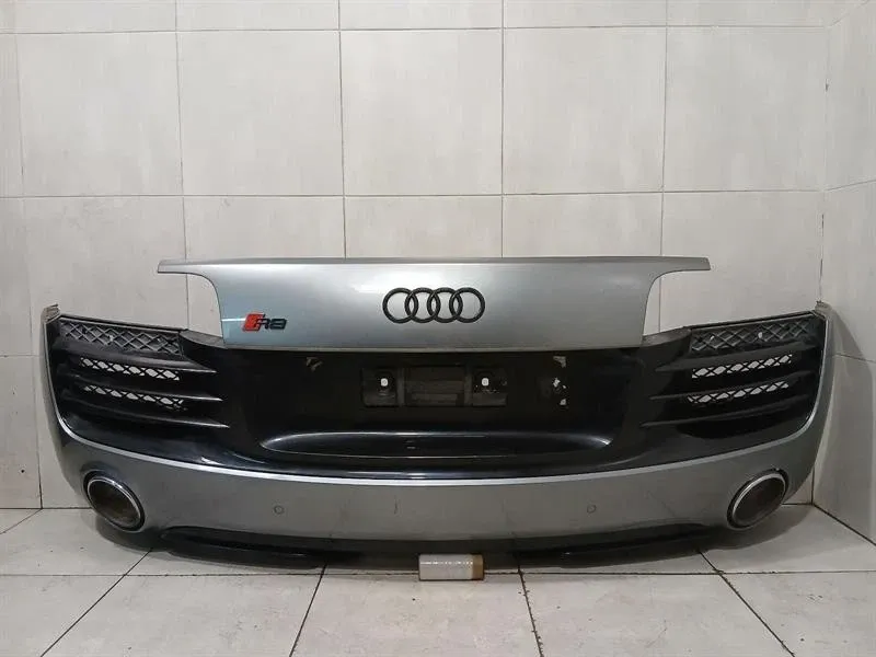 2014 AUDI R8 TYPE 42 5.2 V10 COUPE REAR BUMPER 420807303J REAR BUMPER SET