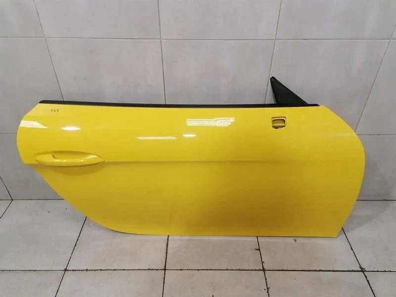 Porsche Cayman 718 GT4 right front door 982831052AY door front right