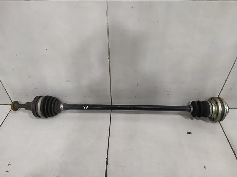 Audi R8 4S Performance Right Front Drive Shaft 420407271A Drive Shaft Front R