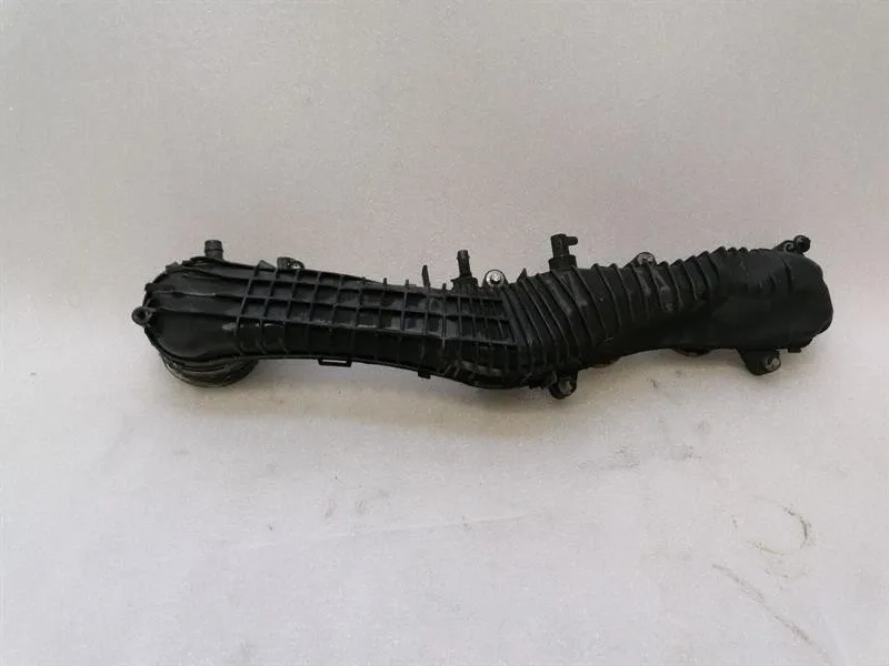 Mercedes C Class AMG W205 Intake Pipe A1770900037 Intercooler Distributor LH