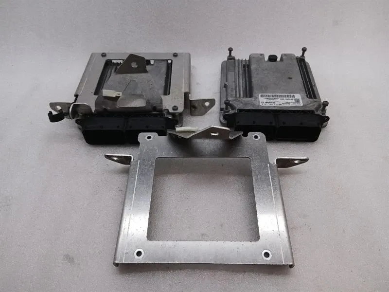 Aston Martin Vanquish AM310 Engine ECU ED23-12A650-AA Engine Control Unit