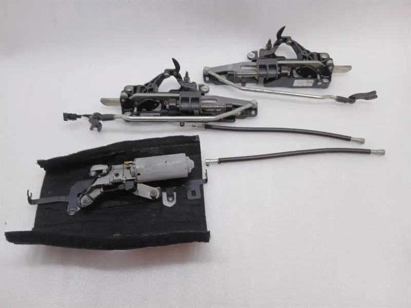 Aston Martin DB9 Volante 4G43L51240AA Roof Latch Set Roof Latch Kit