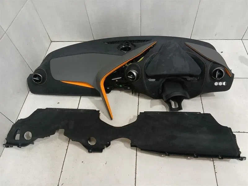 McLaren 720S Coupe RHD Dashboard 14N0781CP RIGHT HAND DRIVE