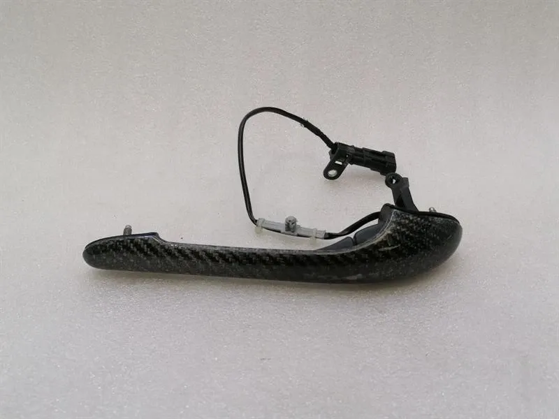 Maserati Granturismo Stradale M145 door handle RH carbon 82078500 door handle
