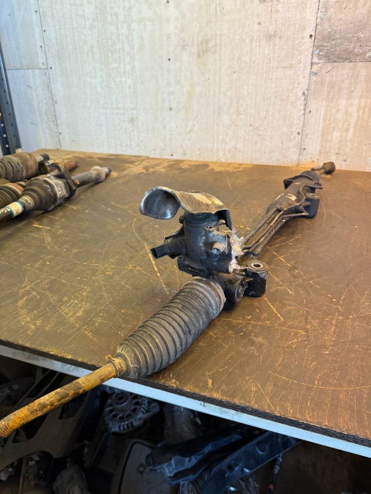 7L8422062G 7L8422063 7L8422062GX 7L8422063X Steering rack AUDI Q7 (4L) (2006-2015)