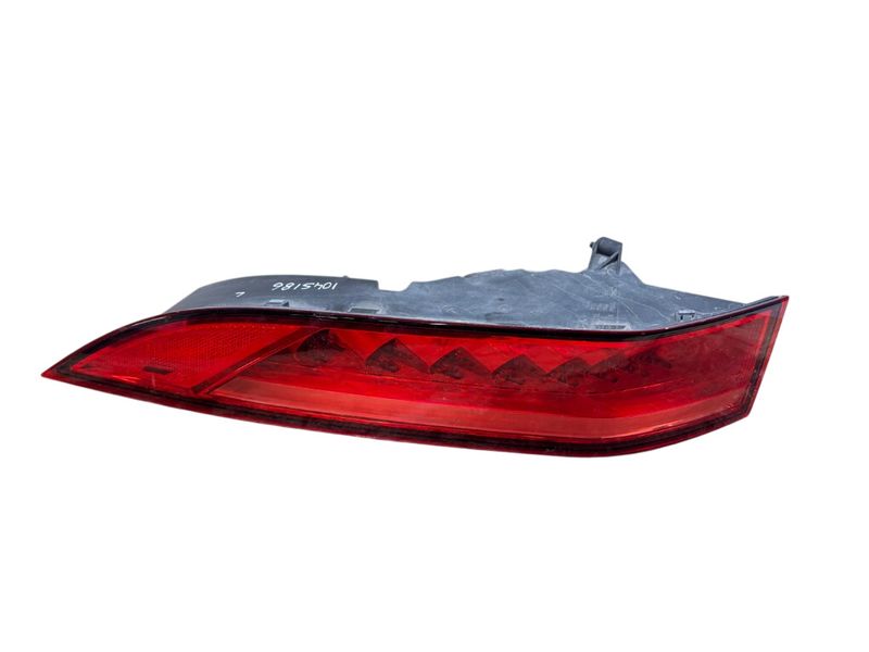 T4A37908 Tail light left JAGUAR F-PACE (X761) (2015-2024)