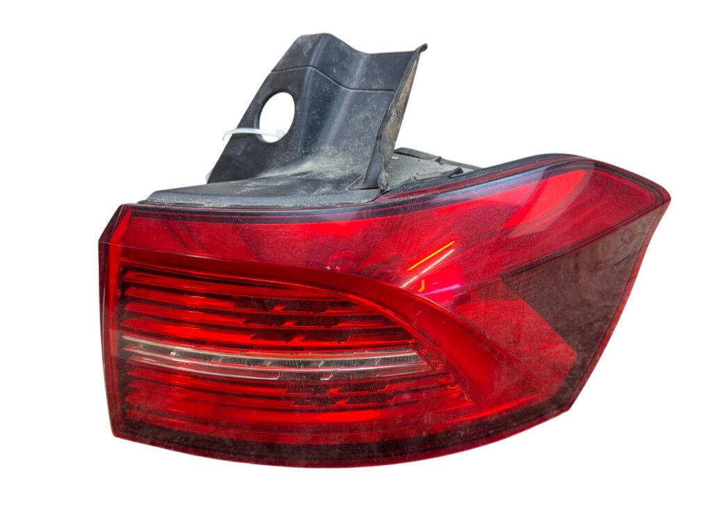 81440201 Tail light, right VW PASSAT B8 (3G) / ALLTRACK (2014-2023)