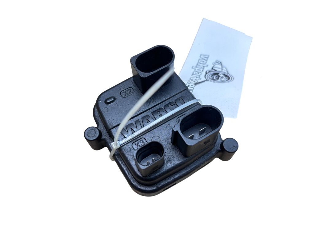 4M0907778B Level/air suspension control unit AUDI A6 (C8, 4A2, 4AH, 4A5) (2018-2025)