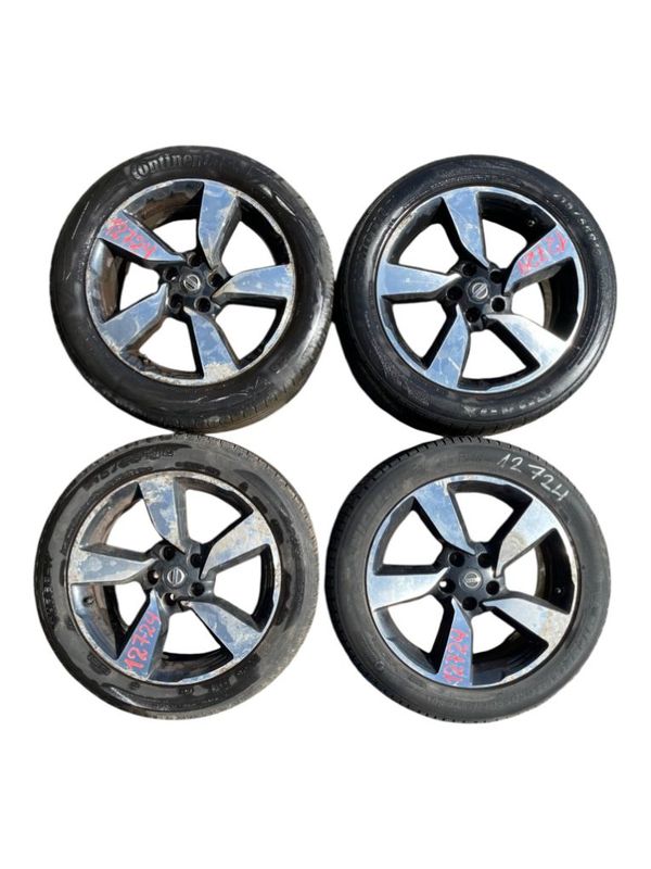 7JX18 ET40 D66.1 5/114.3 Rim set With Tyres 4 pcs NISSAN QASHQAI II (J11) (2013-2021)