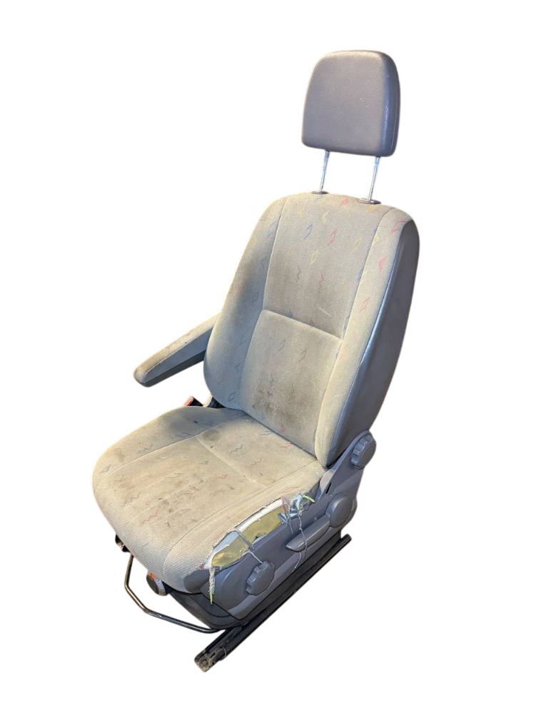 Front seat left MERCEDES-BENZ VITO / VIANO (W639) (2003-2014)