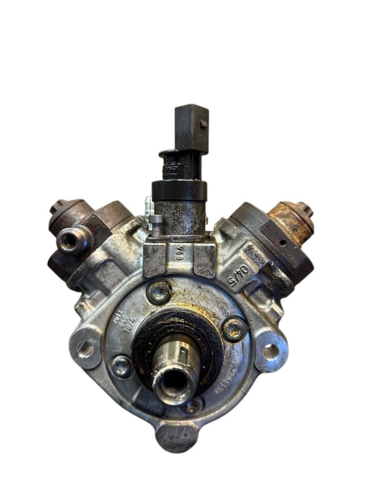 0445010645 8508151 Fuel injection pump, diesel BMW X5 (F15, F85) (2012-2018)