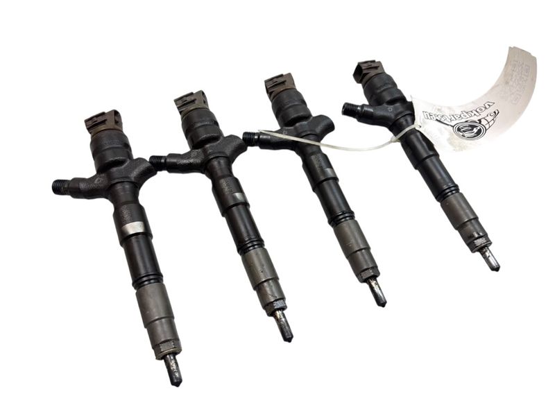 2367030170 23670-30170 Fuel injector set TOYOTA LAND CRUISER 150 (2009-2021)