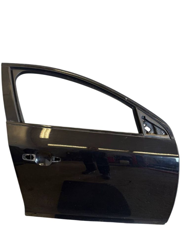 31298041 32228971 Door Front Right VOLVO S60 II / V60 I (2010-2018)
