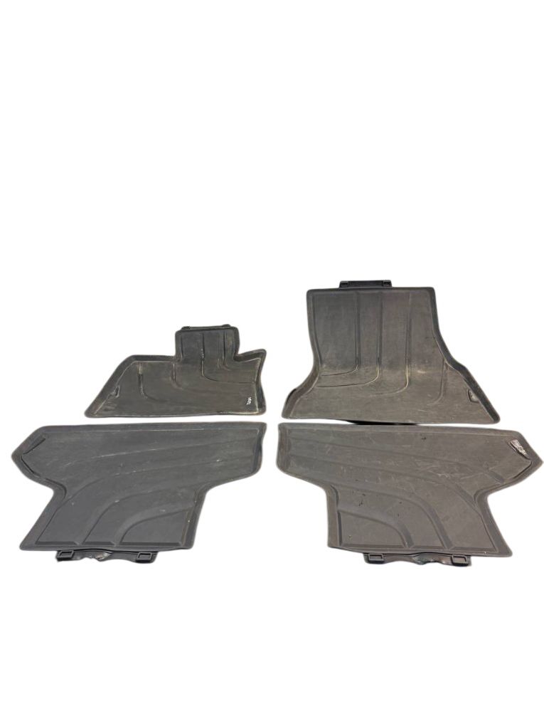 2347730 2347728 Floor Mat Set BMW X5 (F15, F85) (2012-2018)