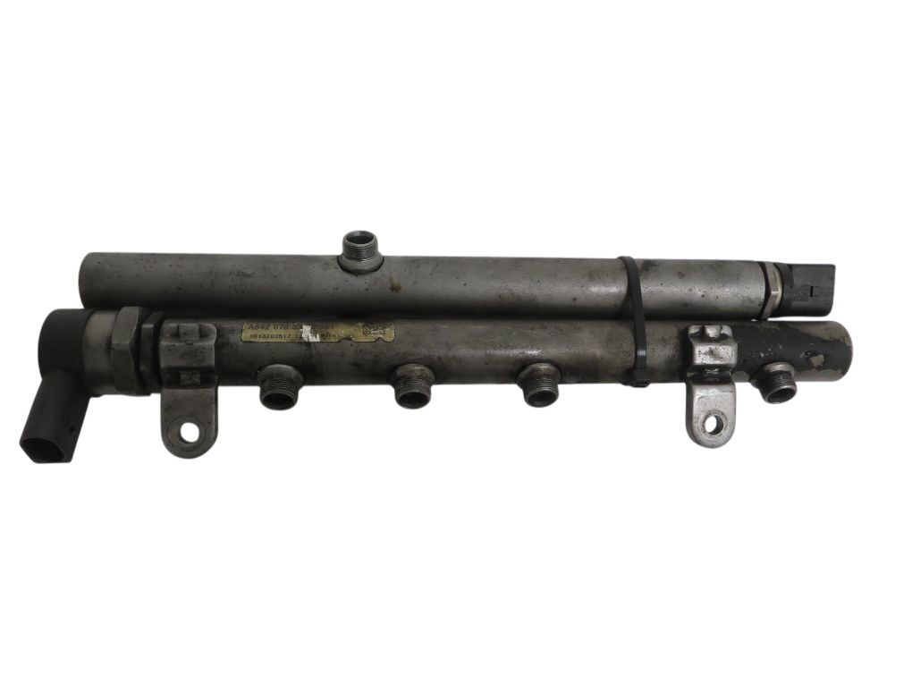 A6420703395 A6420703095 Fuel Distributor / fuel rail MERCEDES-BENZ R-CLASS (W251) (2006-2013)