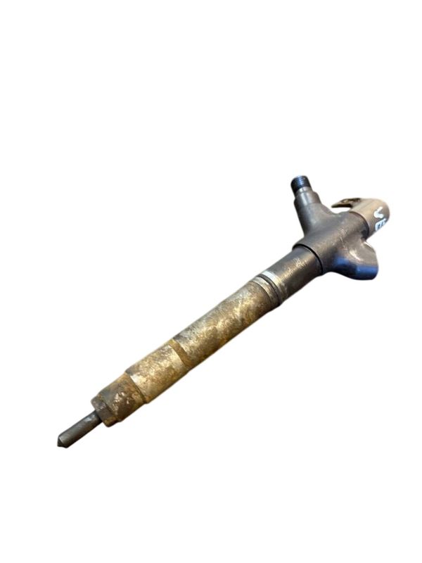236700R100 Fuel Injector TOYOTA VERSO (AR20) (2009-2018)