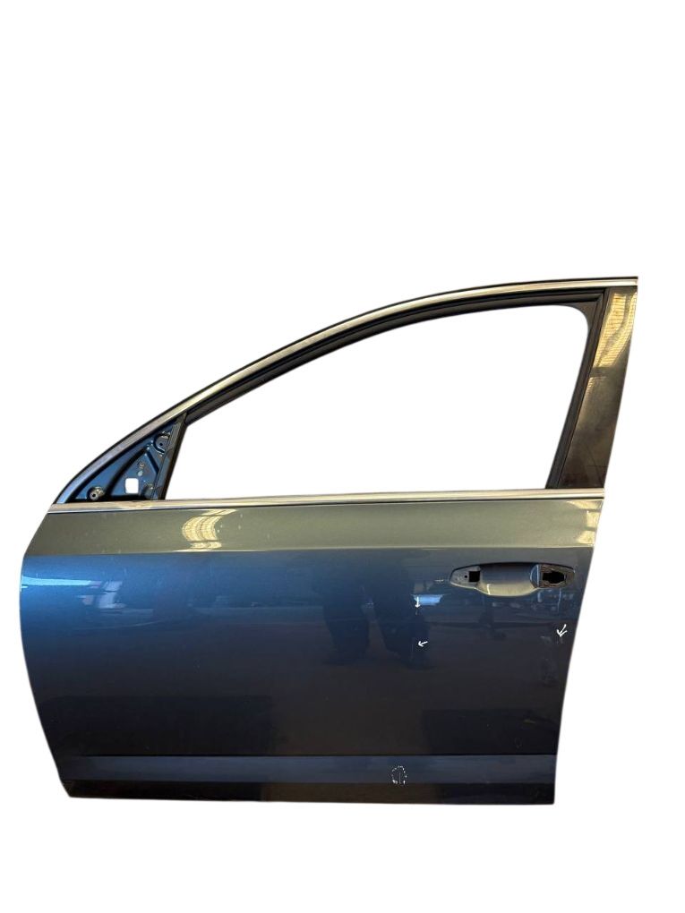 5E0831051B 5E0831055A Door Front Left SKODA OCTAVIA III (5E) (2012-2019)