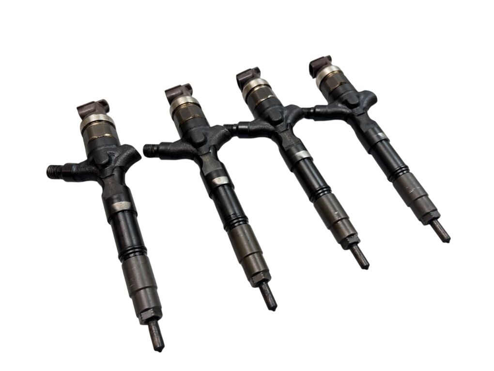 2950500460 295050-0460 Fuel injector set TOYOTA HILUX VII (AN10, AN20, AN30) (2005-2015)
