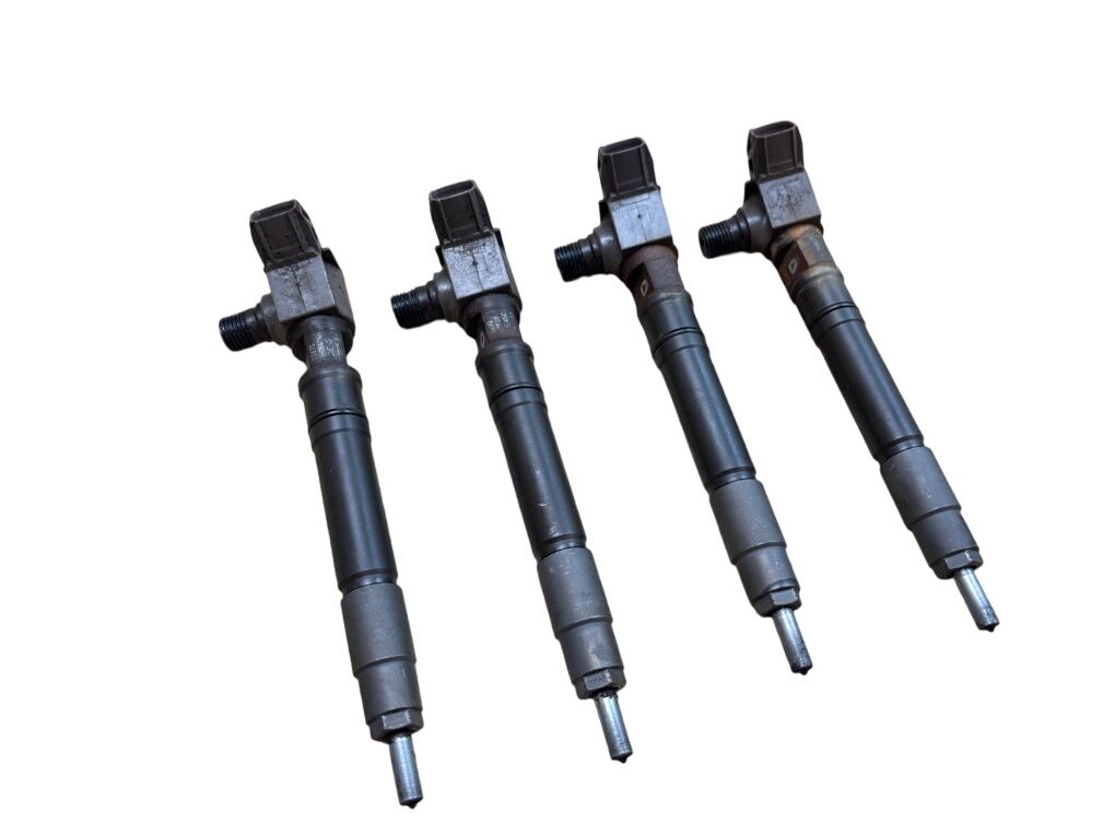 2367009430 Fuel injector set TOYOTA HILUX VIII (AN110, AN120, AN130) (2015-)