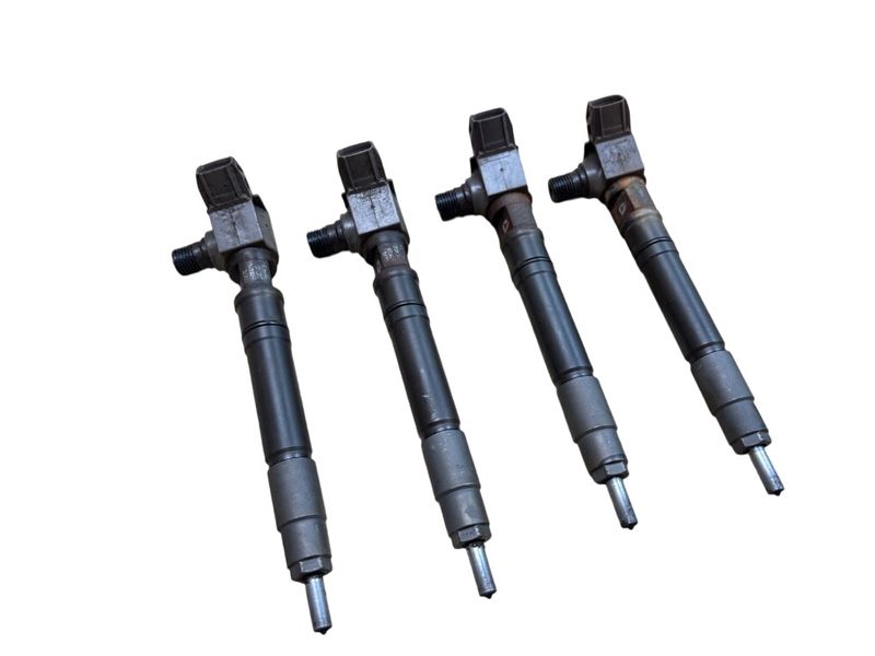 2367009430 Fuel injector set TOYOTA HILUX VIII (AN110, AN120, AN130) (2015-)