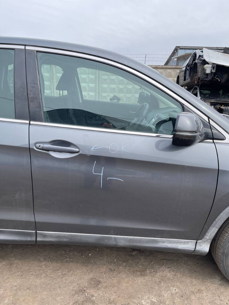 67010T1GE00ZZ Door Front Right HONDA CR-V IV (RM) (2012-2016)
