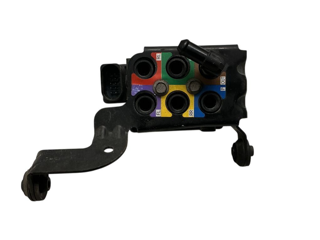 97035815322 Air suspension valve block PORSCHE PANAMERA I (970) (2009-2016)