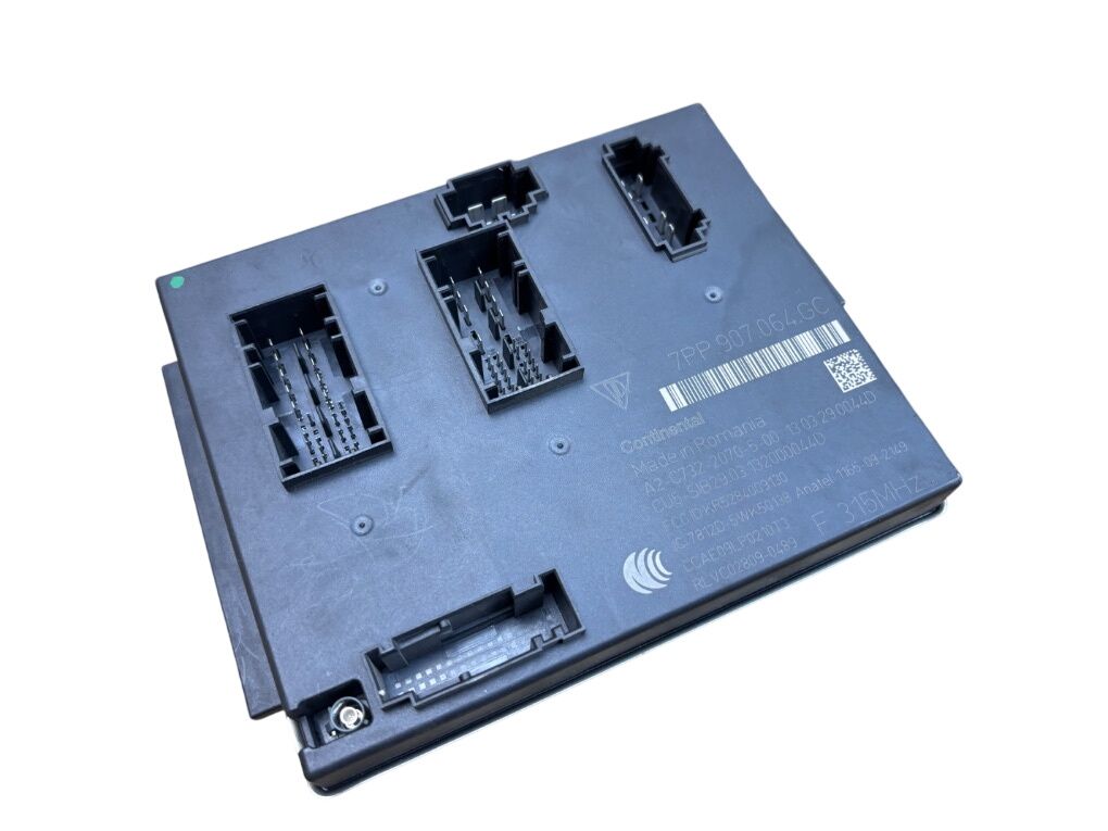 958907064J Body control module (BCM) PORSCHE CAYENNE II (2010-2017)