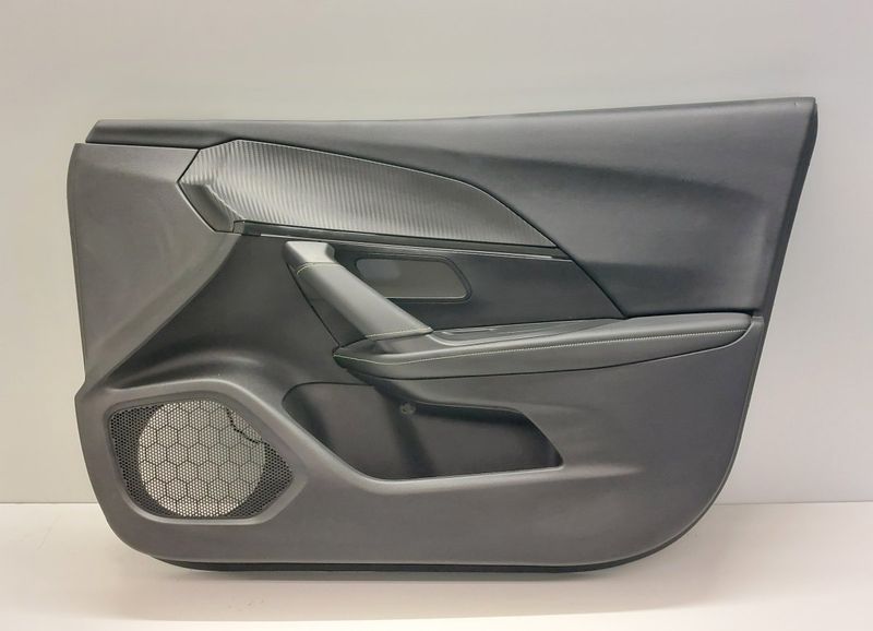 98325581ZD Dörrbeklädnad Fram Höger PEUGEOT 2008 II (P24) (2019-)