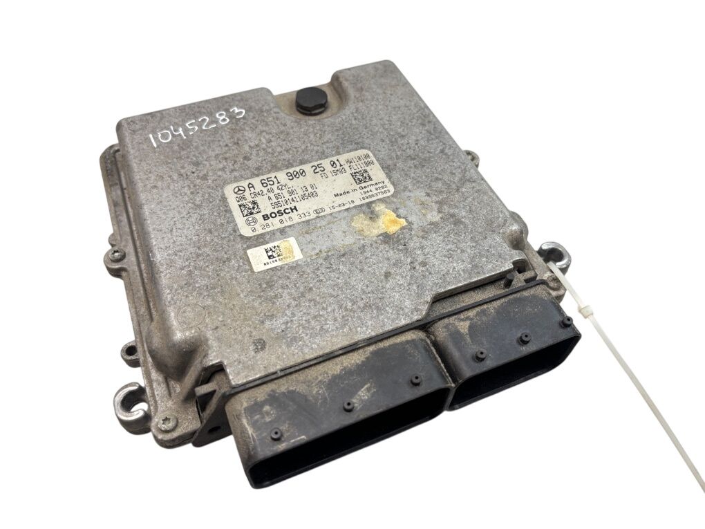 0281018333 Engine Control Unit / module (ECU) MERCEDES-BENZ GLK-CLASS (X204) (2008-2015)