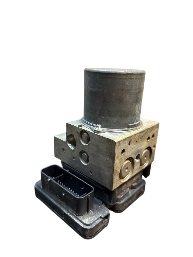 34516865860 6865860 34526865862 6865862 34516856841 6856841 6856838 ABS hydraulic unit / pump BMW 5 (F10, F11) (2010-2017)
