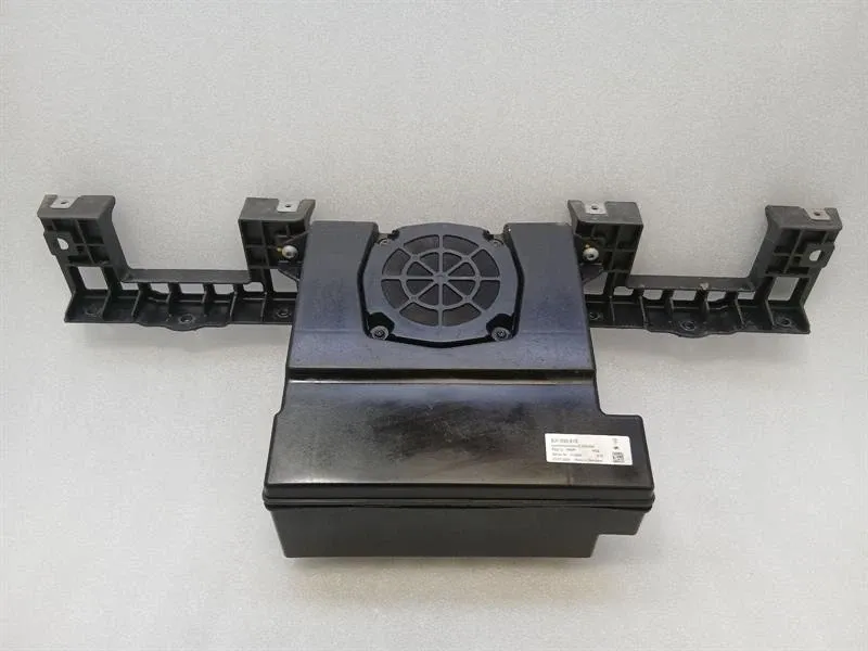 Porsche Taycan 9J speaker 9J1035915 speaker engine sound system