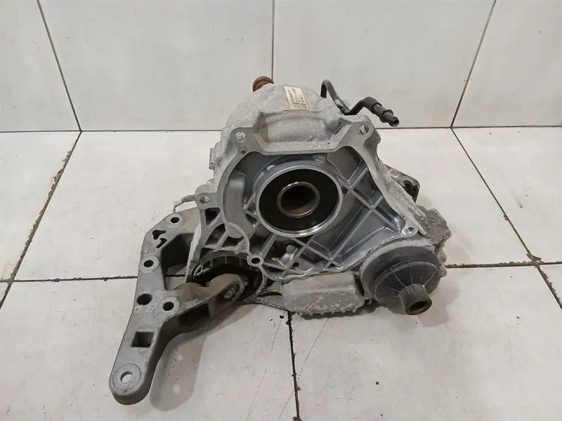 BMW 3 Series M3 G80 G20 Transfer Box 9847756 Transfer Case AWD M4 G82