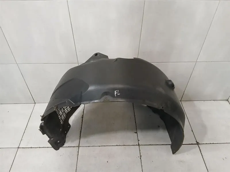 Lamborghini Huracan LP640 EVO SPYDER WHEEL ARCH LINER 4T0821171E FL DEFECTS