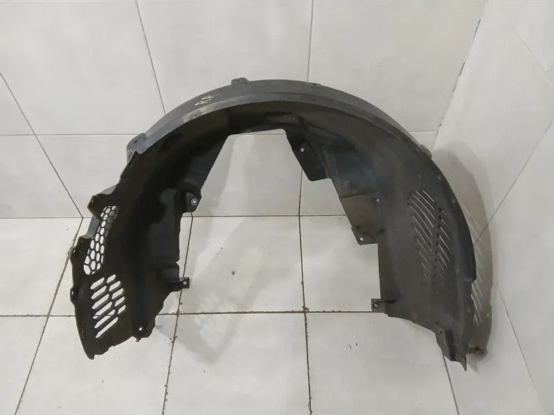 Lamborghini Huracan wheel arch liner 4T0810172D right rear wheel arch cover