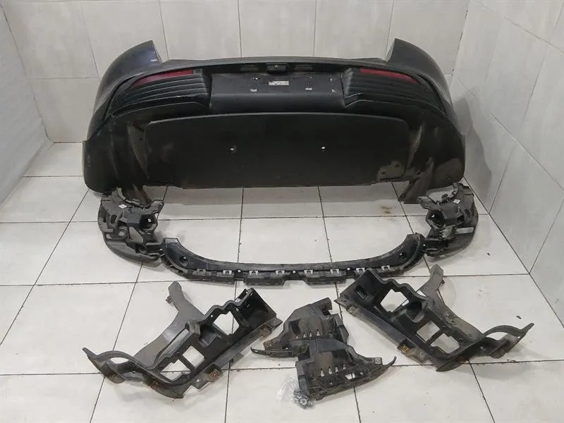 Porsche Taycan 9J Turbo Rear Bumper 9J1807875AC Rear Bumper