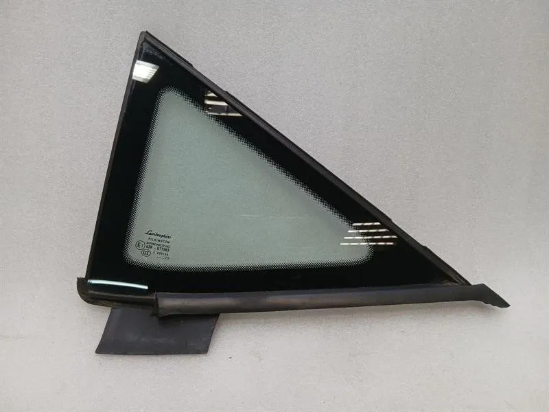Lamborghini Huracan LP640 EVO SPYDER Right 1/4 Glass 4T0845116C Screen 1/4 Right