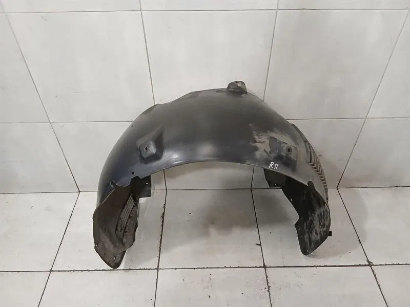 Audi R8 Type 42 5.2 V10 Wheel Arch Liner 420810172G Rear RH Wheel Arch Cover