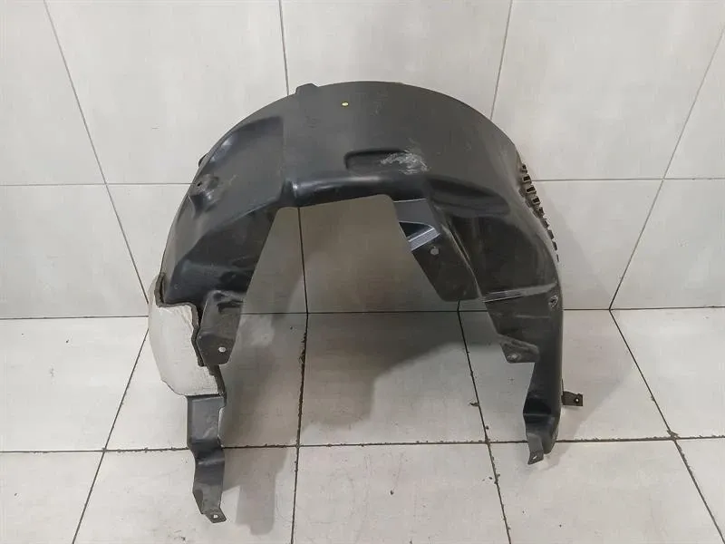 Lamborghini Huracan LP640 wheel arch liner 4T0810171D left rear wheel arch cover
