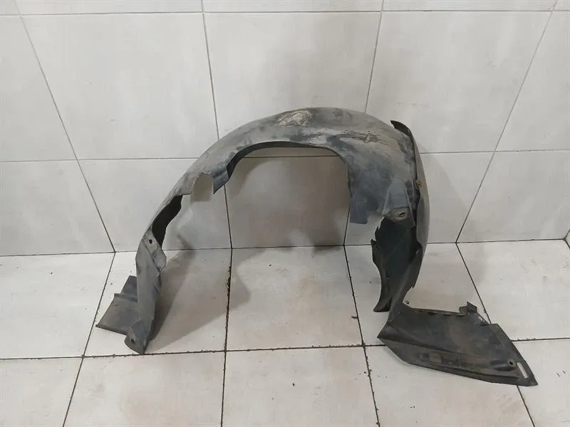 Porsche 996 front left wheel arch liner 99650422301 wheel arch cover front left