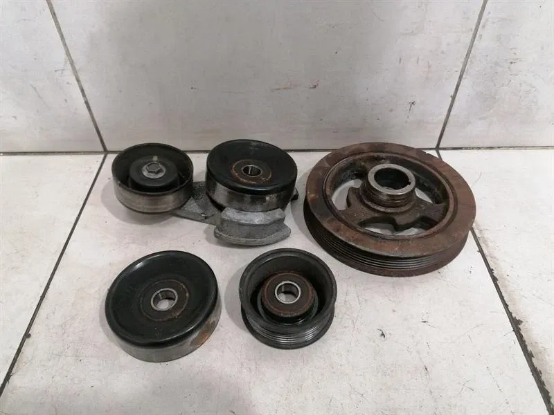 Aston Martin Rapide 10-14 belt tensioner 1R12-05-10488 set pulley set