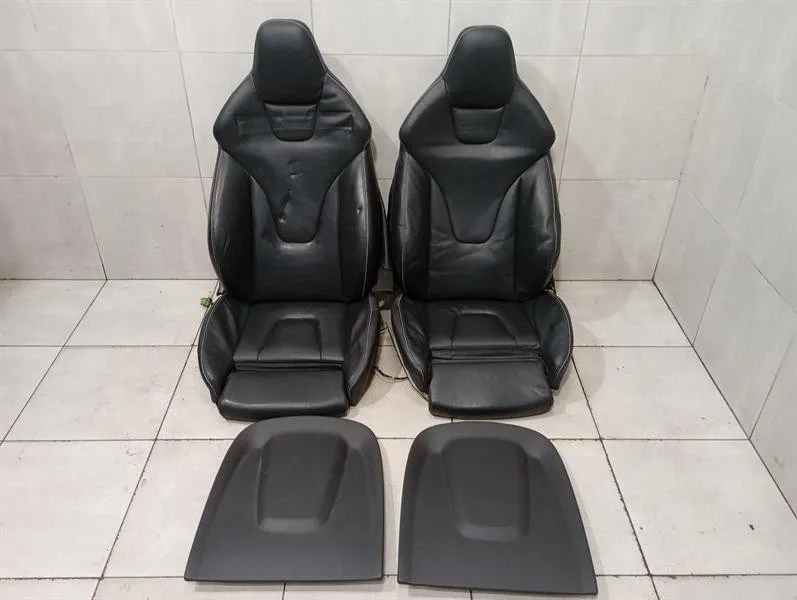 Audi RS4 B8 8K seats RS4 LEATHER COVERS seats seat covers defect 8K0881805CH