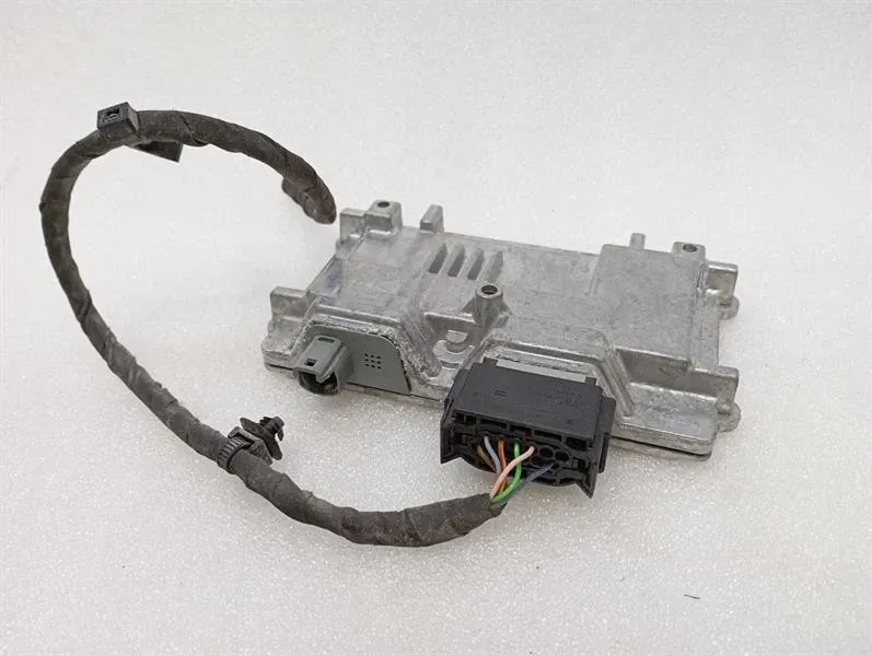 Porsche Taycan 9J electronic module 9J1907547 D Nightvision control unit
