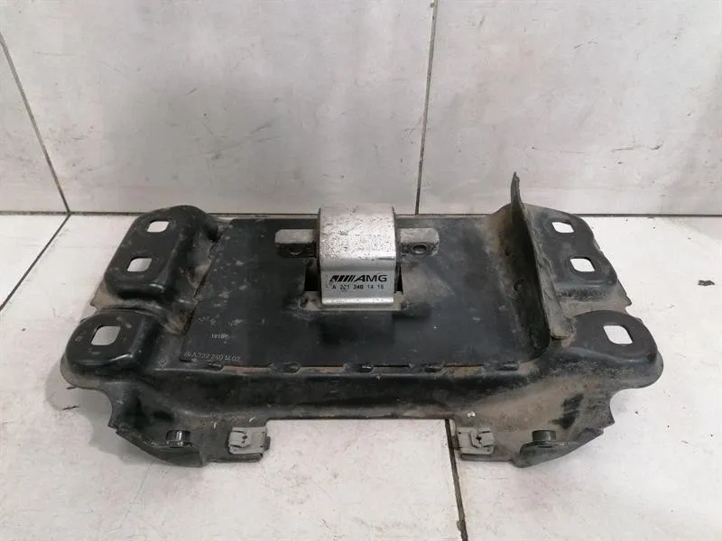 Mercedes CL W217 Engine Mount A2212401418 Engine Mount AMG A2222401402