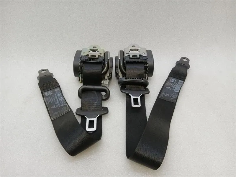 Porsche 911 997 front seat belt set 99780303302 seat belt front coupe