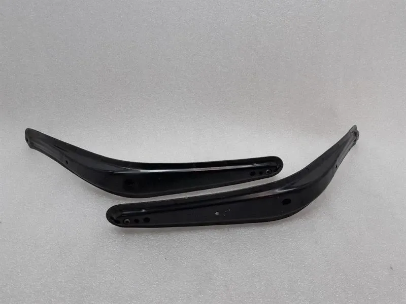 Bentley Continental GT W12 Grill Holder Bracket 3W0805641C Holder Carrier