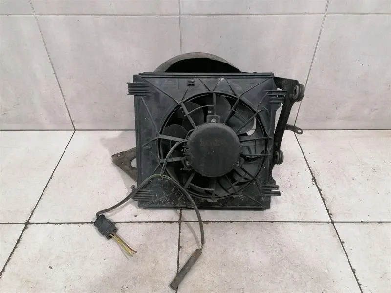 Porsche Boxster 986 cooling fan 99650417509 LH radiator fan holder carrier